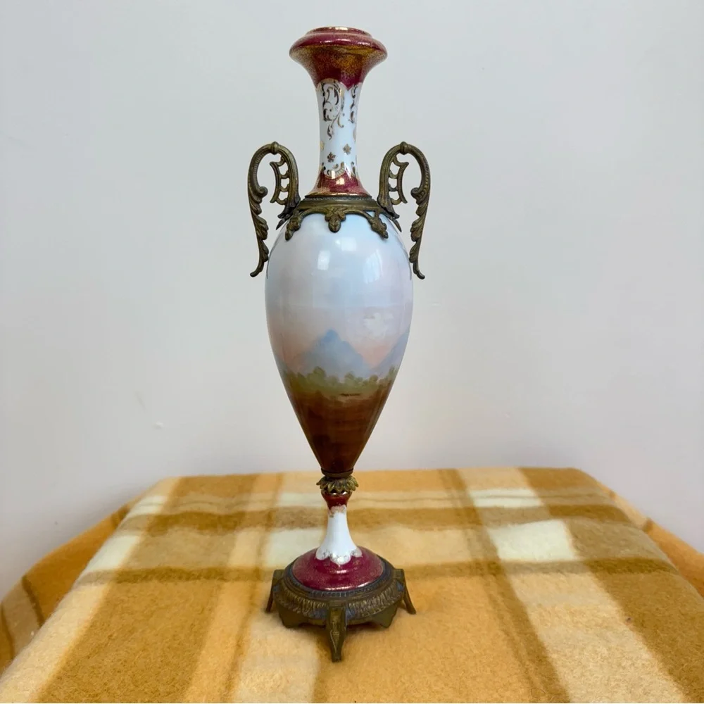Louis XIV Sevres Style French Hand Painted Porcelain Urn Vase Gilt Bronze Mount - Picture 10 of 17